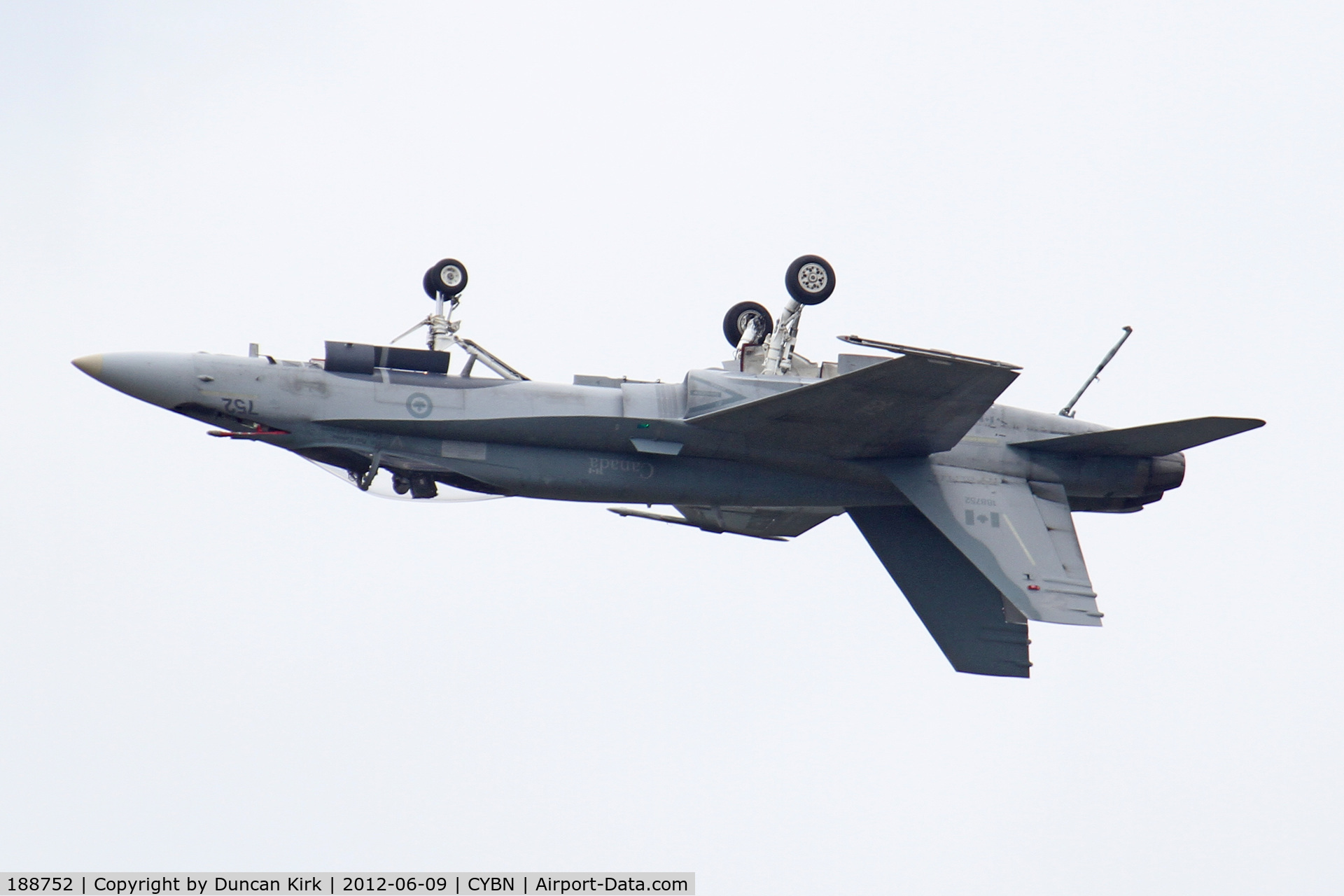 188752, McDonnell Douglas CF-188A Hornet C/N 0366/A306, Dreary flying display weather