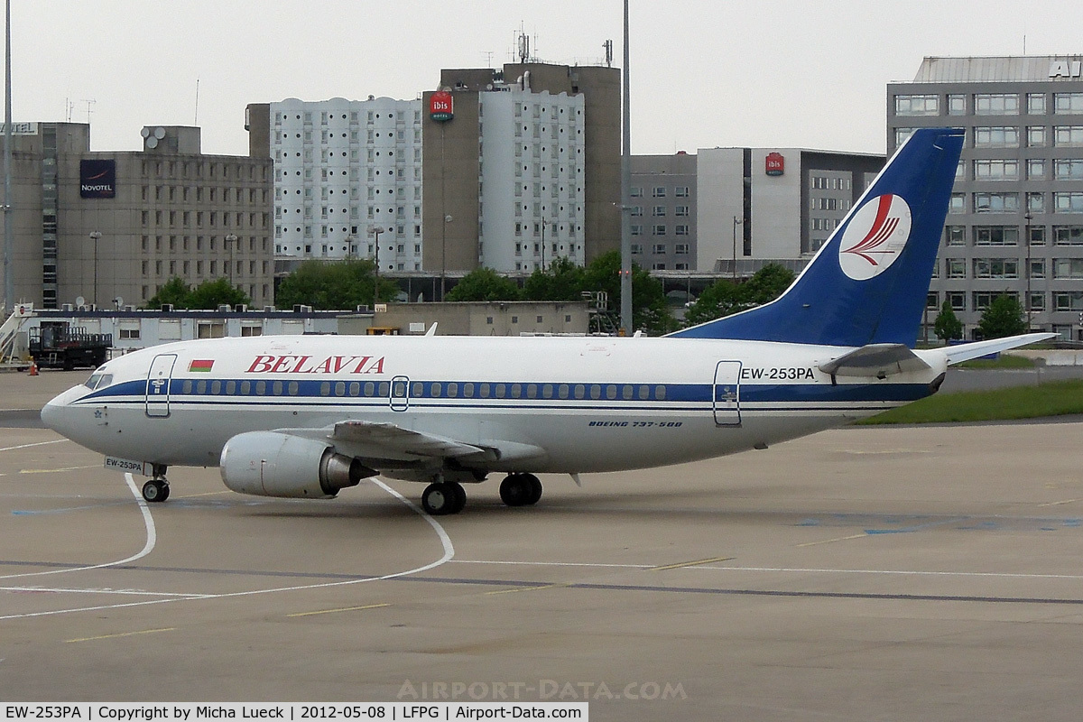 EW-253PA, 1995 Boeing 737-524 C/N 26339, At Charles de Gaulle