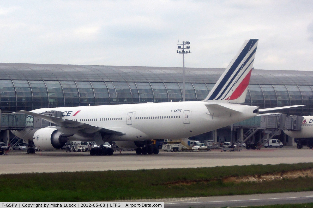 F-GSPV, 2002 Boeing 777-228/ER C/N 28684, At Charles de Gaulle
