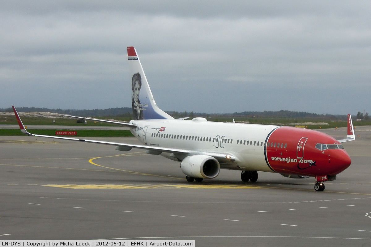 LN-DYS, 2011 Boeing 737-8JP C/N 39007, At Helsinki