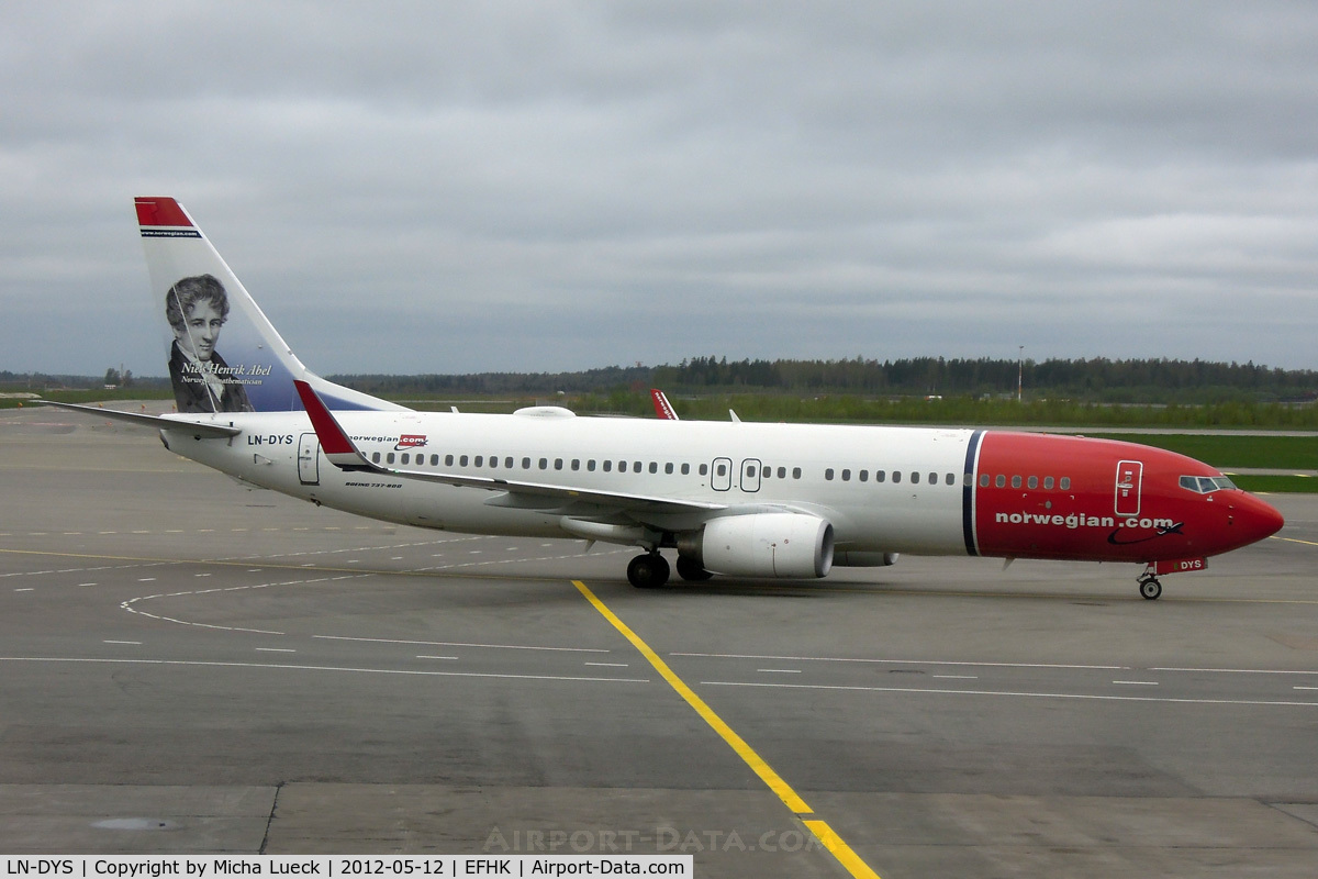 LN-DYS, 2011 Boeing 737-8JP C/N 39007, At Helsinki