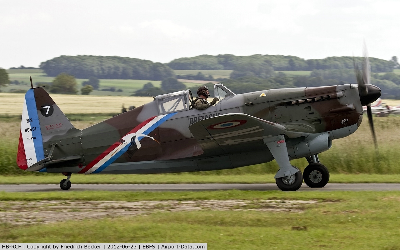 HB-RCF, 1942 Morane-Saulnier D-3801 (MS-412) C/N 194, taxying to the flightline