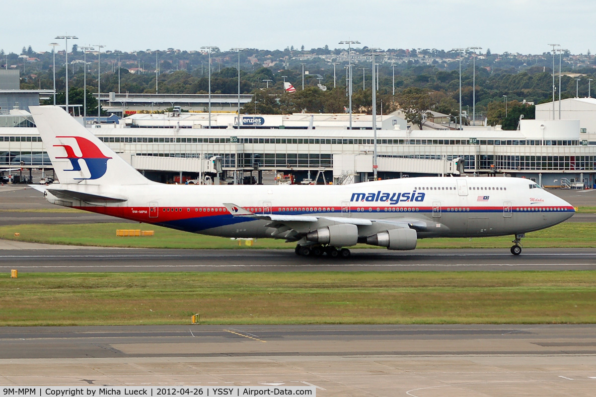 9M-MPM, 1998 Boeing 747-4H6 C/N 28435, At Sydney