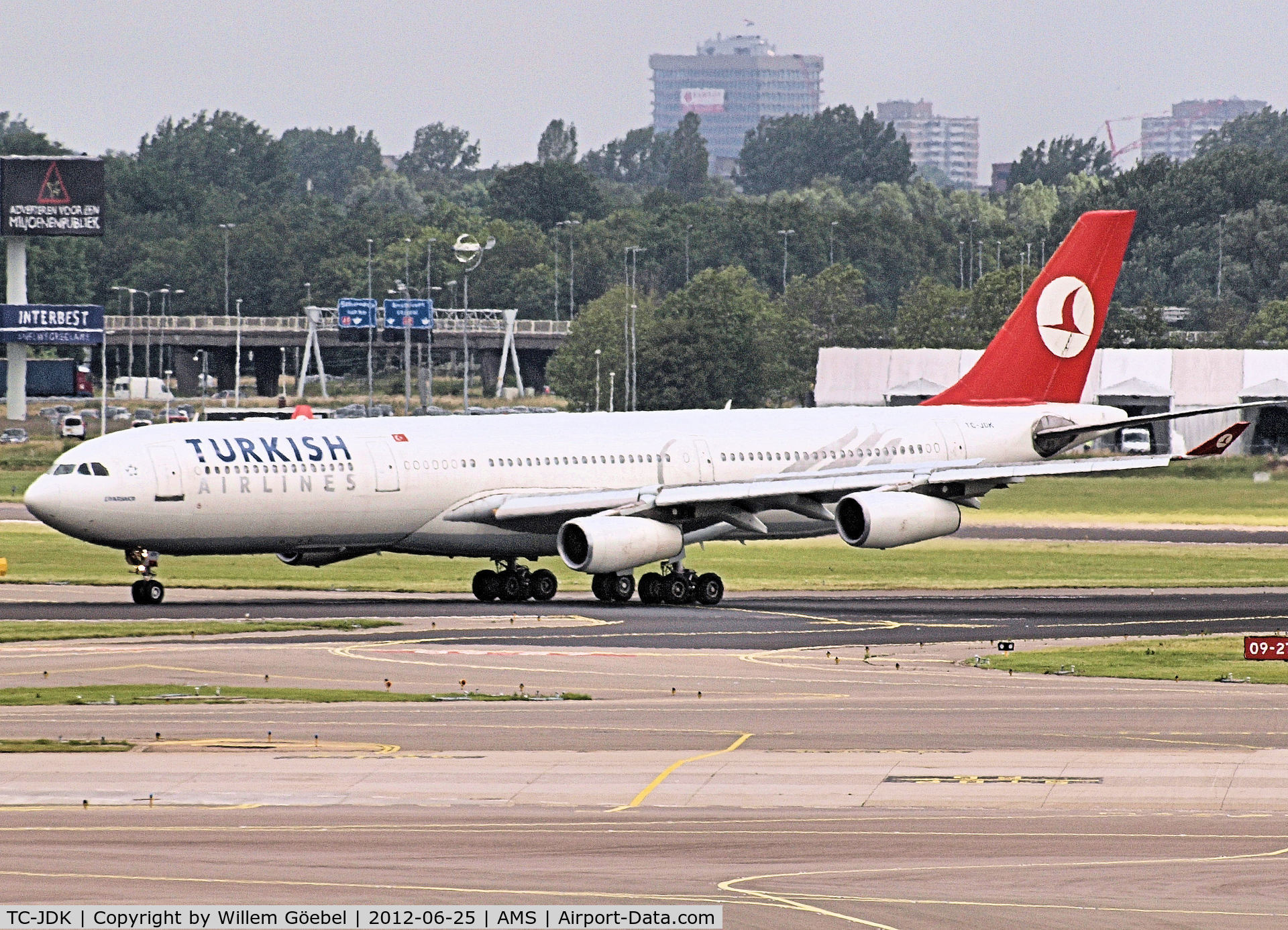 TC-JDK, 1993 Airbus A340-311 C/N 025, Taxi to his gate on Schiphol Airport