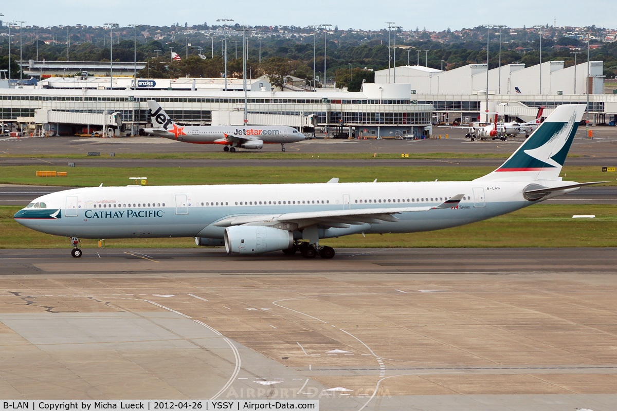 B-LAN, 2012 Airbus A330-342E C/N 1285, At Sydney