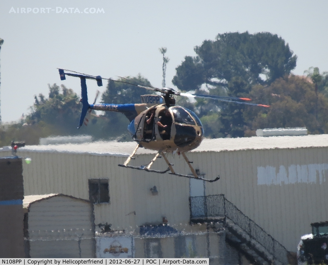 N108PP, 2008 MD Helicopters 369E C/N 0578E, Lifting off westbound with Chief of Police & Air Services Captain aboard