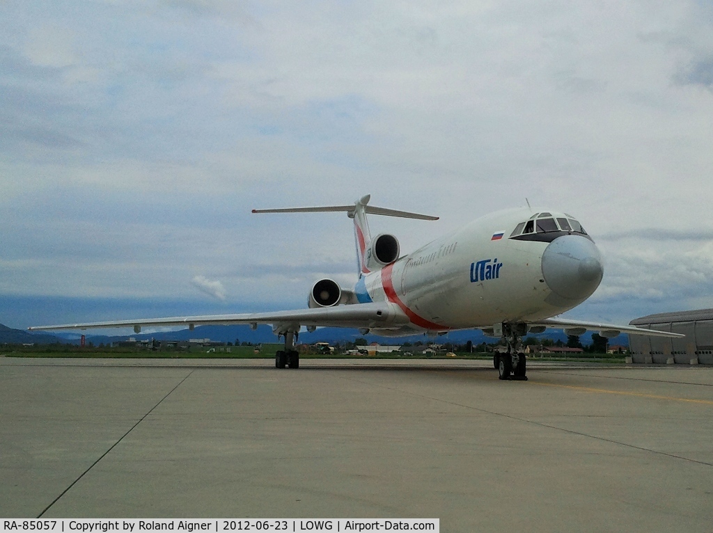 RA-85057, 1989 Tupolev Tu-154M C/N 07A1001, Spezial Charter