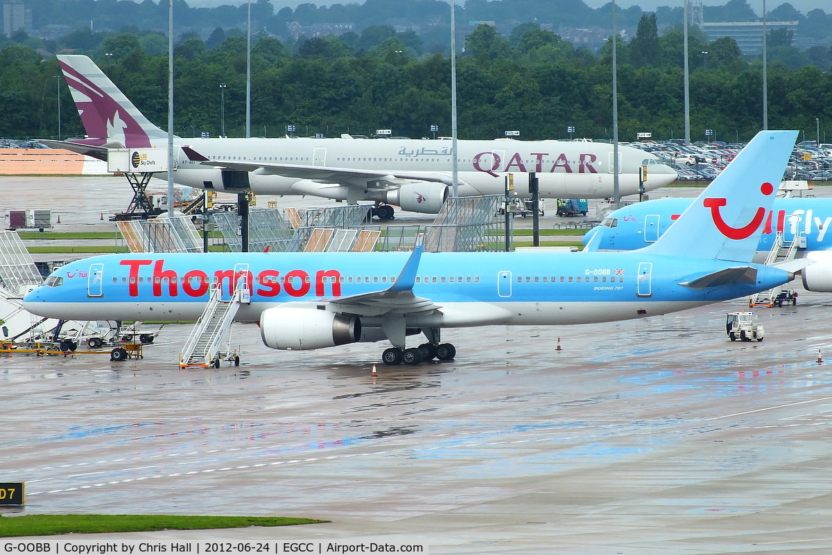 G-OOBB, 2000 Boeing 757-26N C/N 32447, Thomson