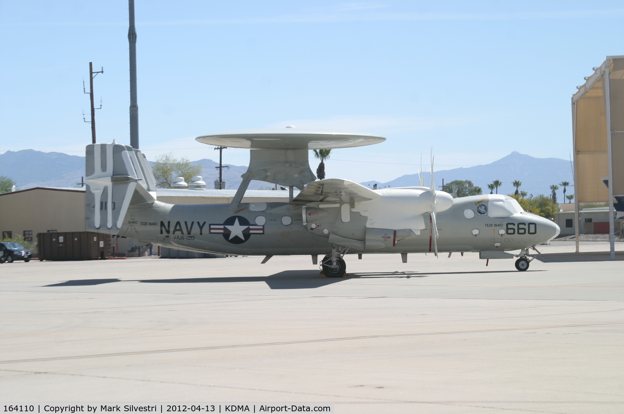 164110, Grumman E-2C Hawkeye Group 2 C/N A142, Davis Monthan Airshow Practice Day
