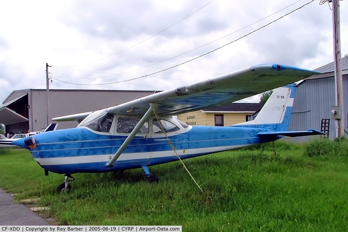 CF-XDO, 1968 Cessna 172I C/N 17256776, Seen here.