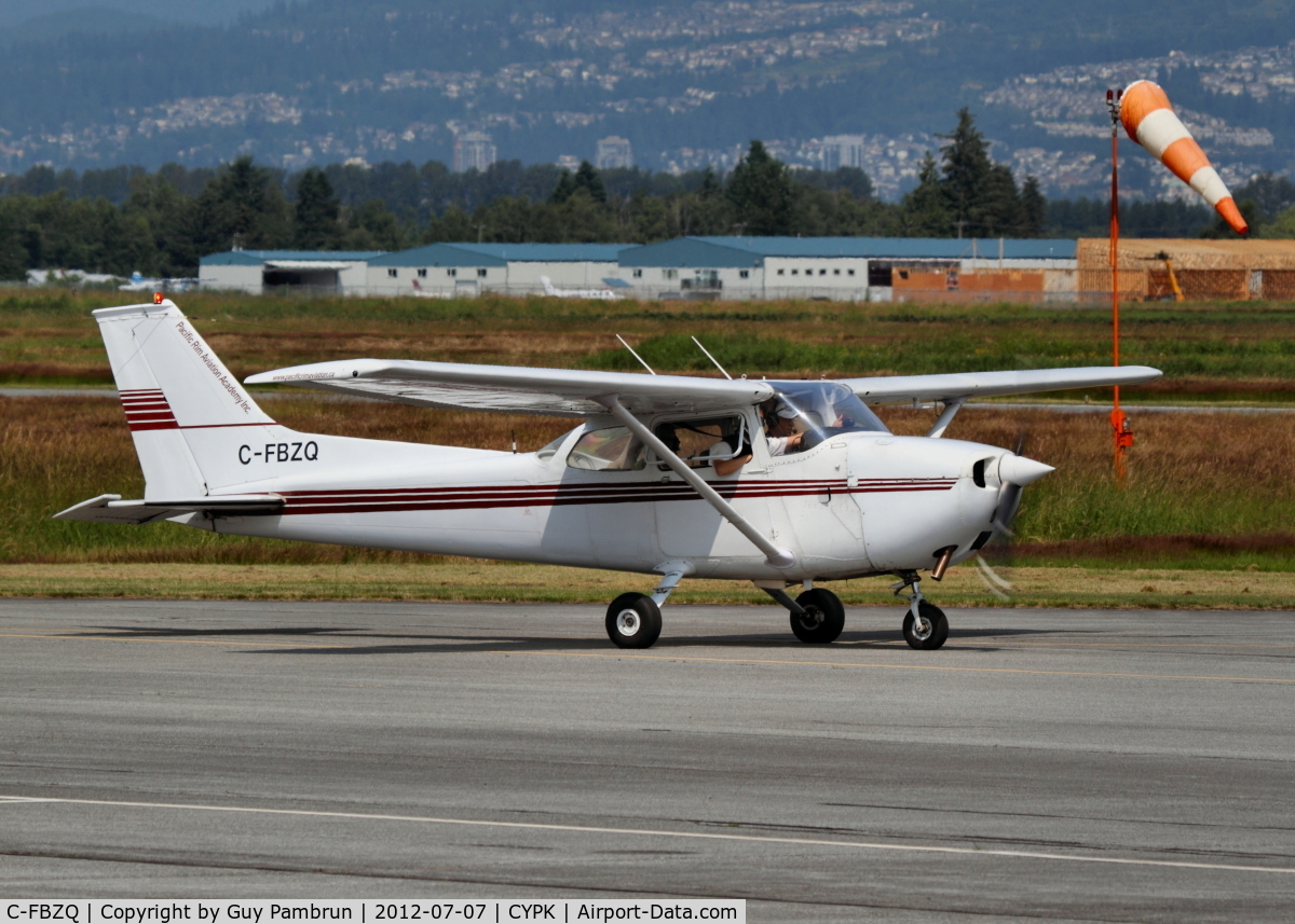 C-FBZQ, 1972 Cessna 172L C/N 17260571, About to leave
