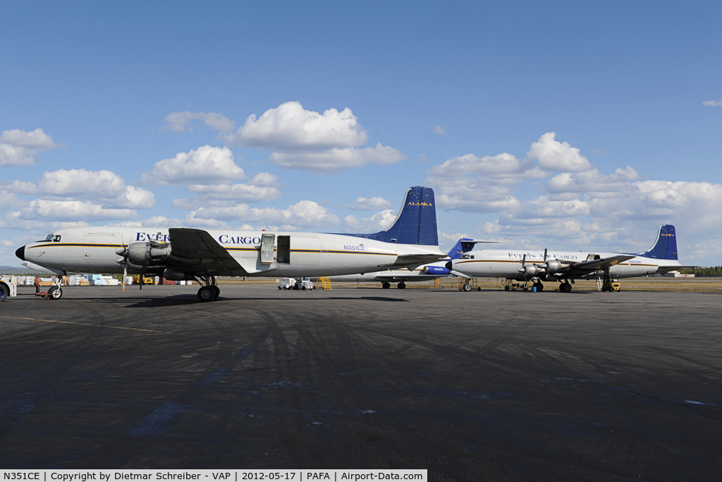 N351CE, 1954 Douglas C-118A Liftmaster (DC-6A) C/N 44599, Everts DC6