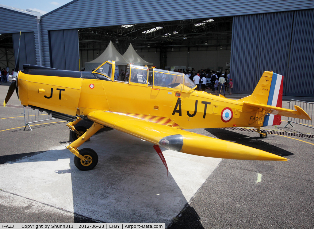 F-AZJT, 1960 Nord 3202 Master C/N 71, Static display dring LFBY Open Day 2012