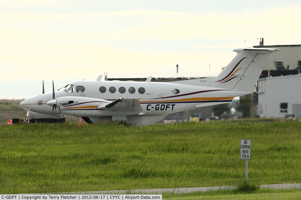 C-GDFT, 1978 Beech 200 C/N BB-354, 1978 Beech 200, c/n: BB-354 at Calgary