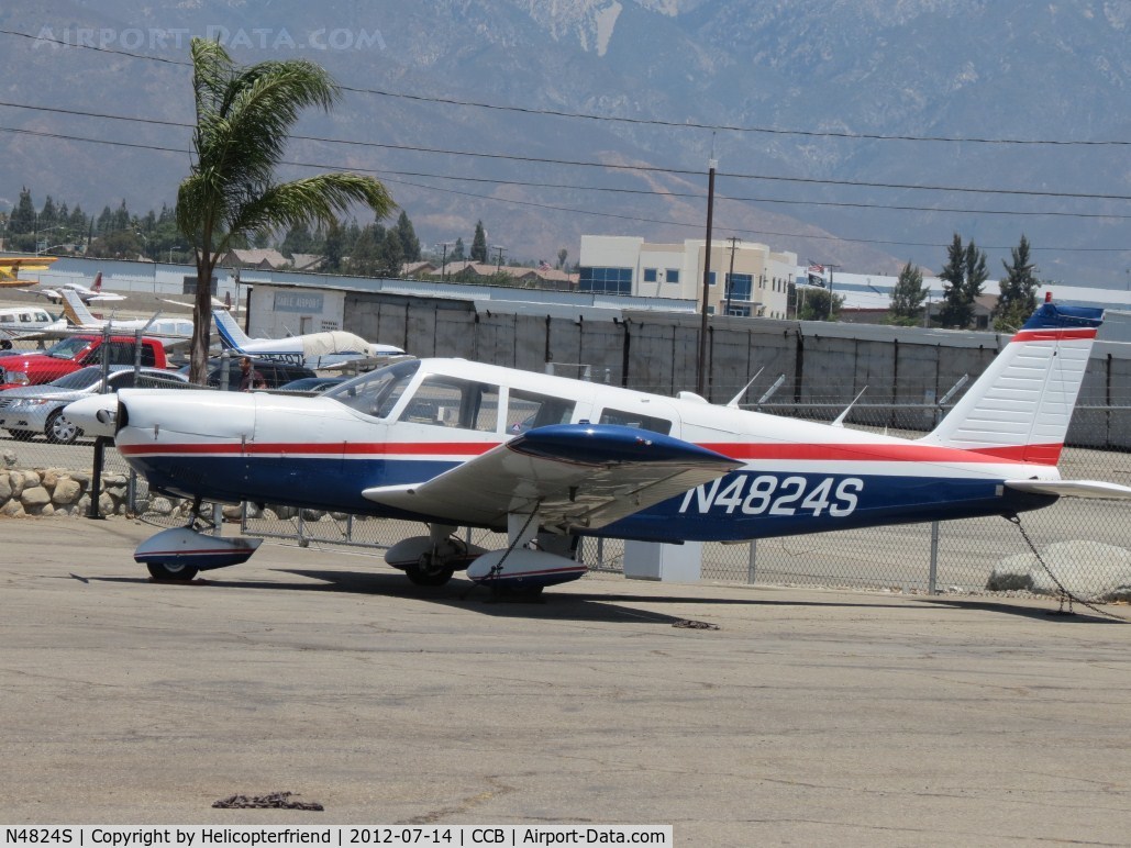 N4824S, 1970 Piper PA-32-260 Cherokee Six C/N 32-1255, Parked at Foothill Aircraft Sales & Service hanger area