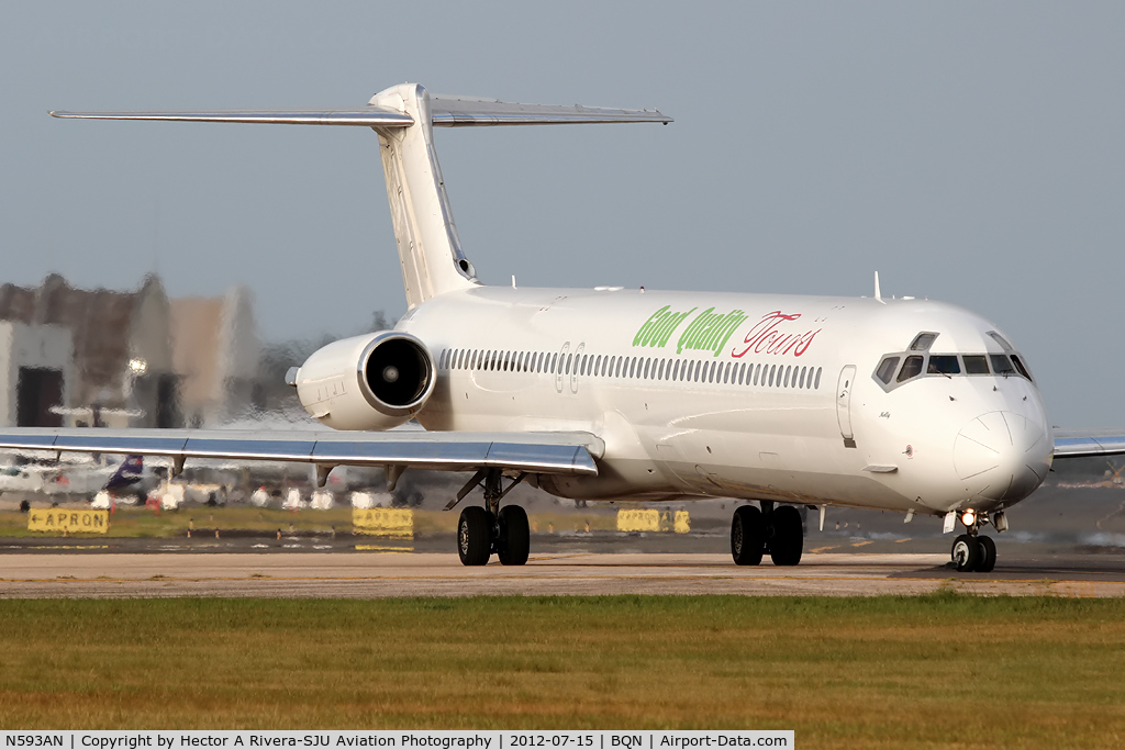 N593AN, 1993 McDonnell Douglas MD-83 (DC-9-83) C/N 53093, Operates flight to Goob Quality Tours