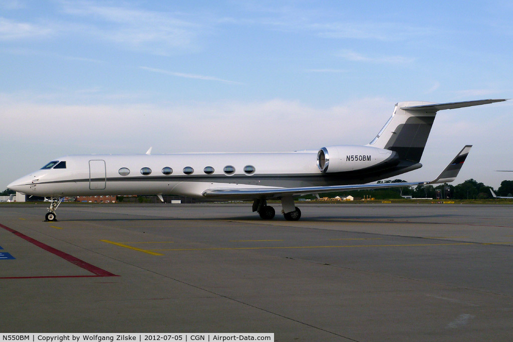 N550BM, 2007 Gulfstream Aerospace GV-SP (G550) C/N 5171, visitor