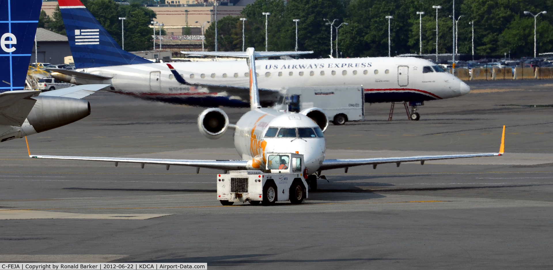 C-FEJA, 2004 Bombardier CRJ-200ER (CL-600-2B19) C/N 7983, DCA, VA