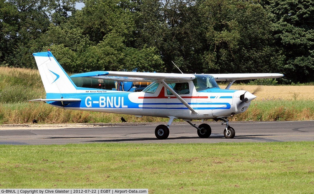G-BNUL, 1980 Cessna 152 C/N 152-84486, Ex: N4852M > G-BNUL - Originally owned to, Osprey Air Services Ltd and Trading as, Osprey Flying Club in October 1987 and currently with, Big Red Kite Ltd since September 2002.