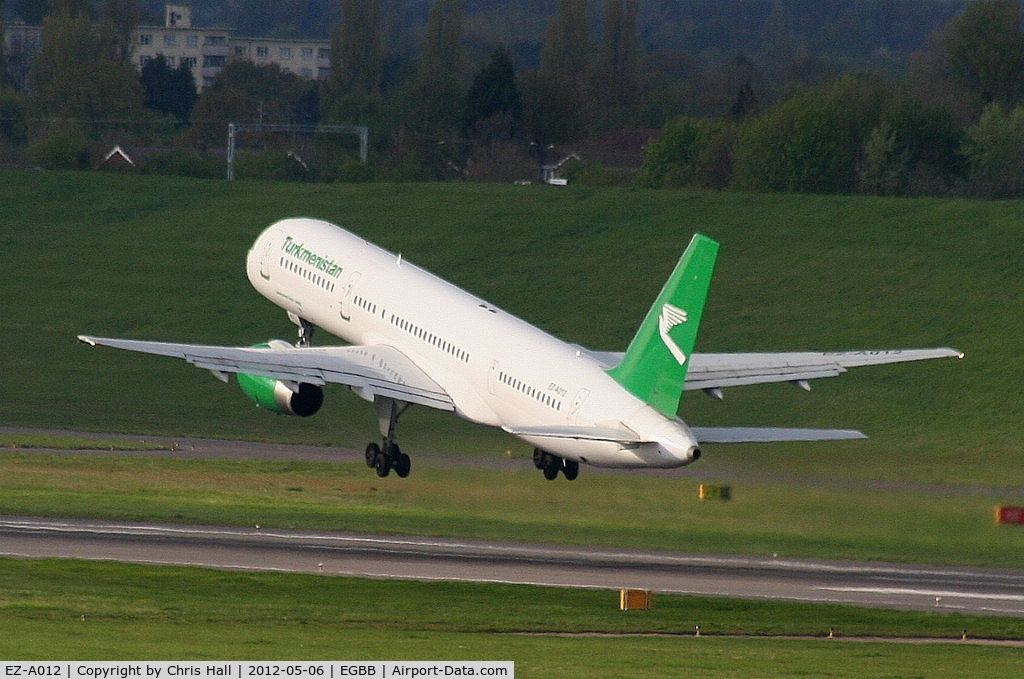 EZ-A012, 1996 Boeing 757-22K C/N 28337, Turkmenistan Airlines