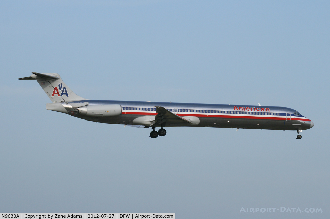 N9630A, 1997 McDonnell Douglas MD-83 (DC-9-83) C/N 53561, American Airlines landing at DFW Airport