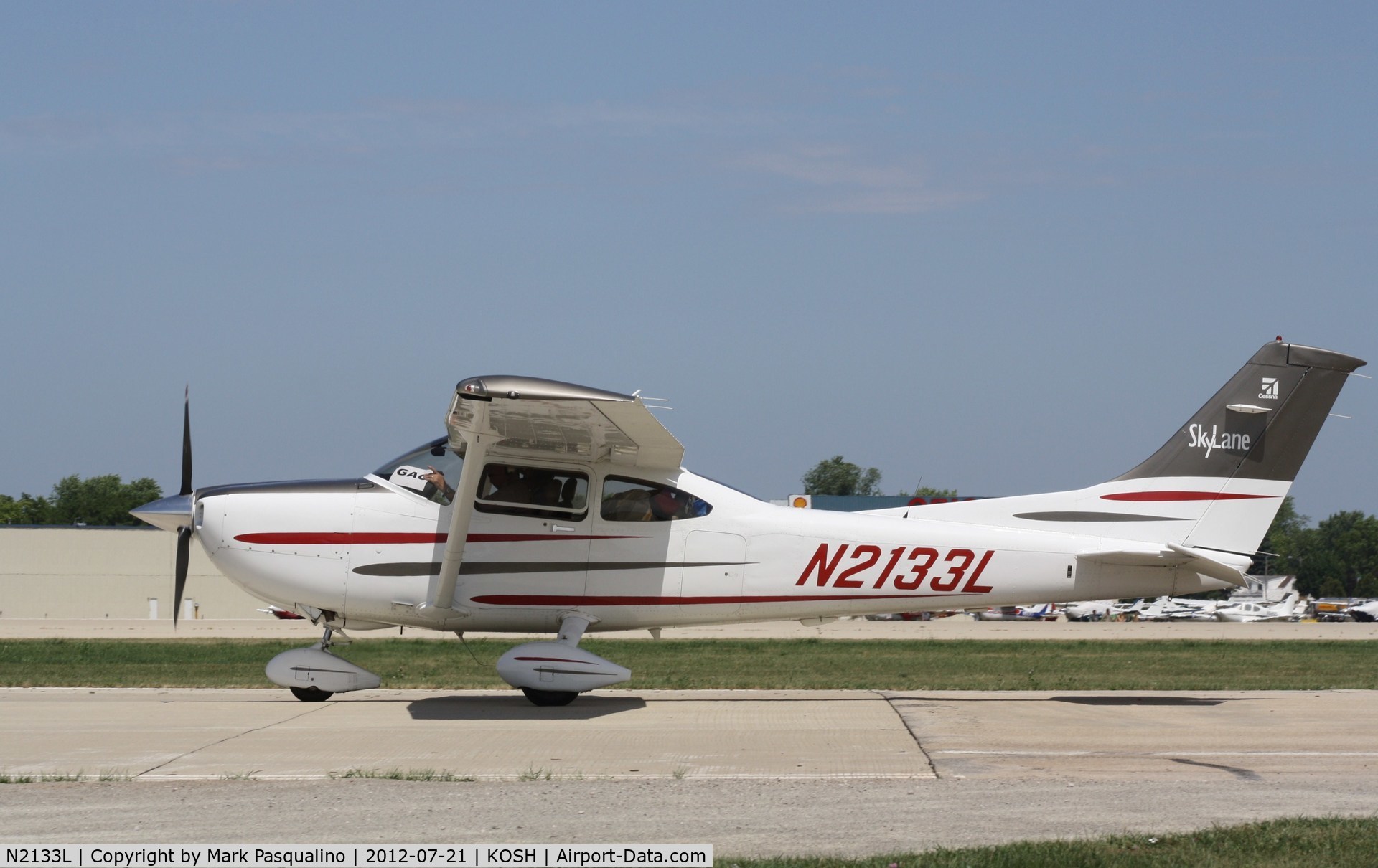 N2133L, 2003 Cessna 182T Skylane C/N 18281287, Cessna 182T