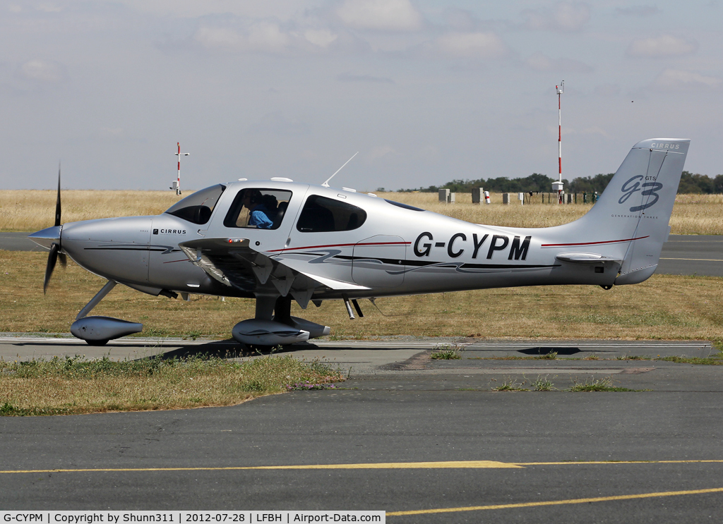 G-CYPM, 2008 Cirrus SR22 G3 GTS C/N 3185, Parked to the grass...