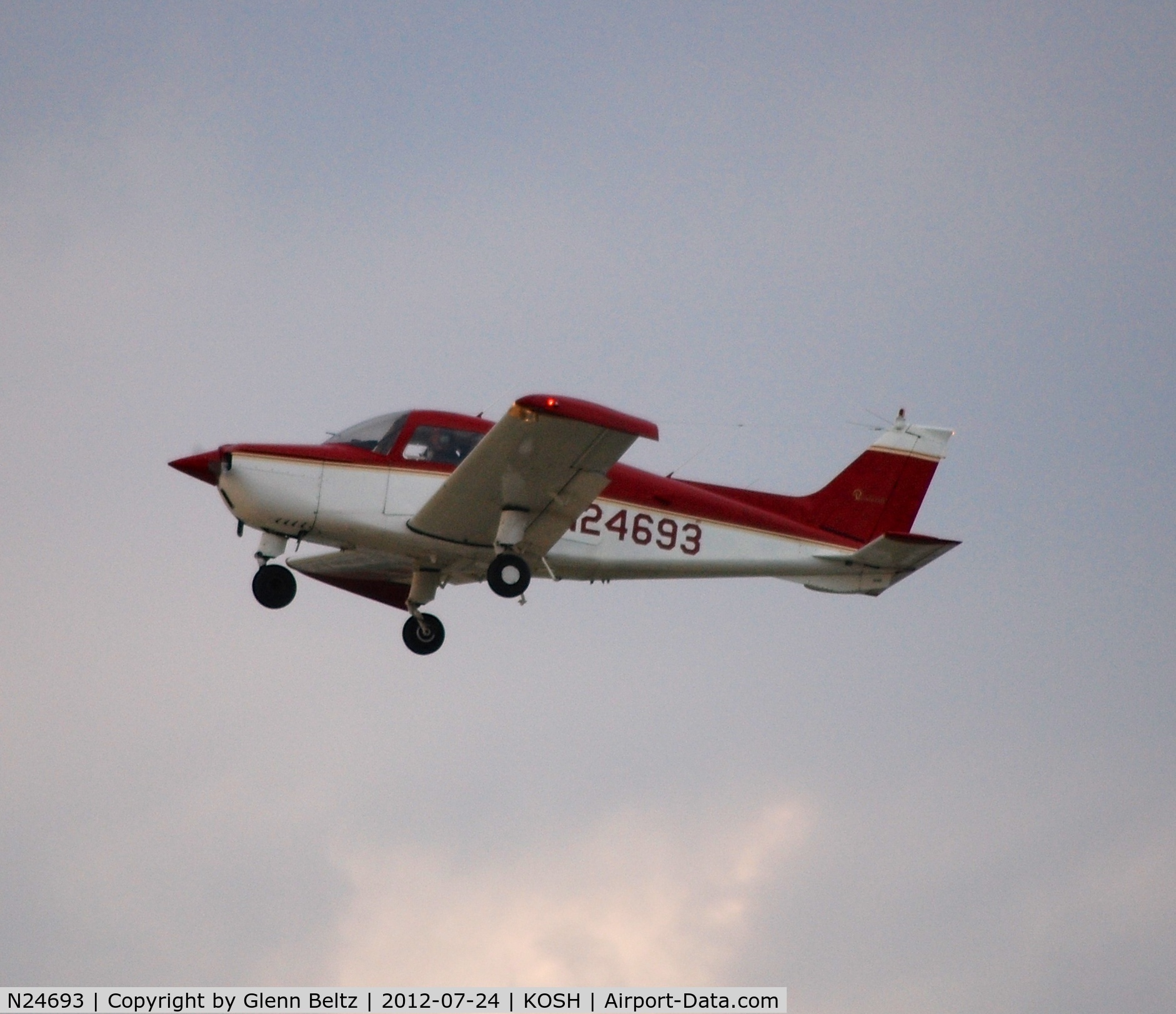 N24693, 1973 Beech C23 Sundowner 180 C/N M-1443, Departing EAA Airventure/Oshkosh on 24 July 2012.