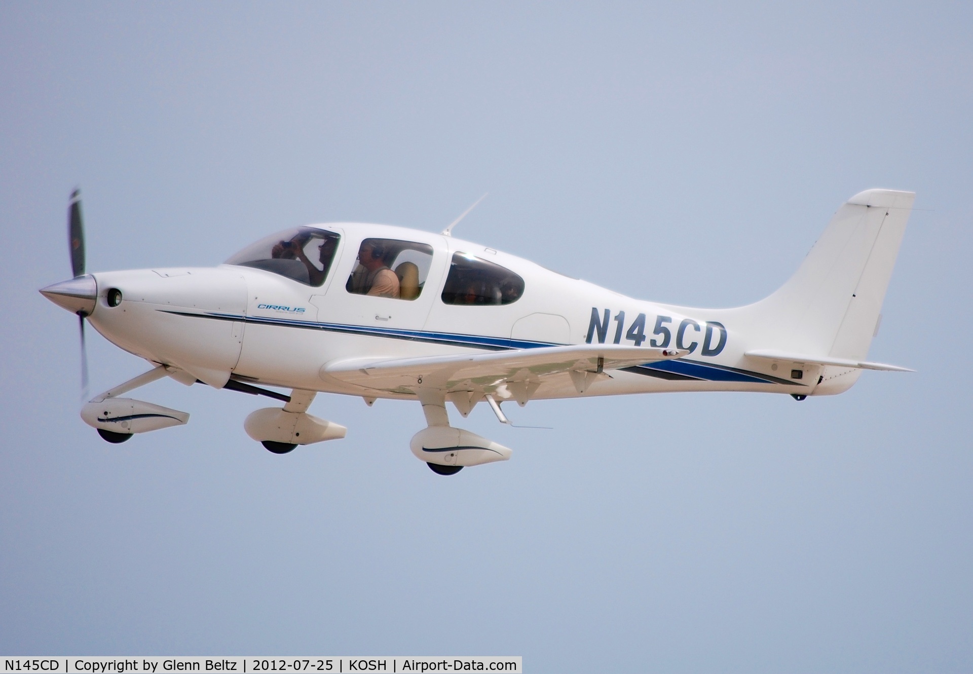 N145CD, Cirrus SR20 C/N 1020, Departing EAA Airventure/Oshkosh on 25 July 2012.