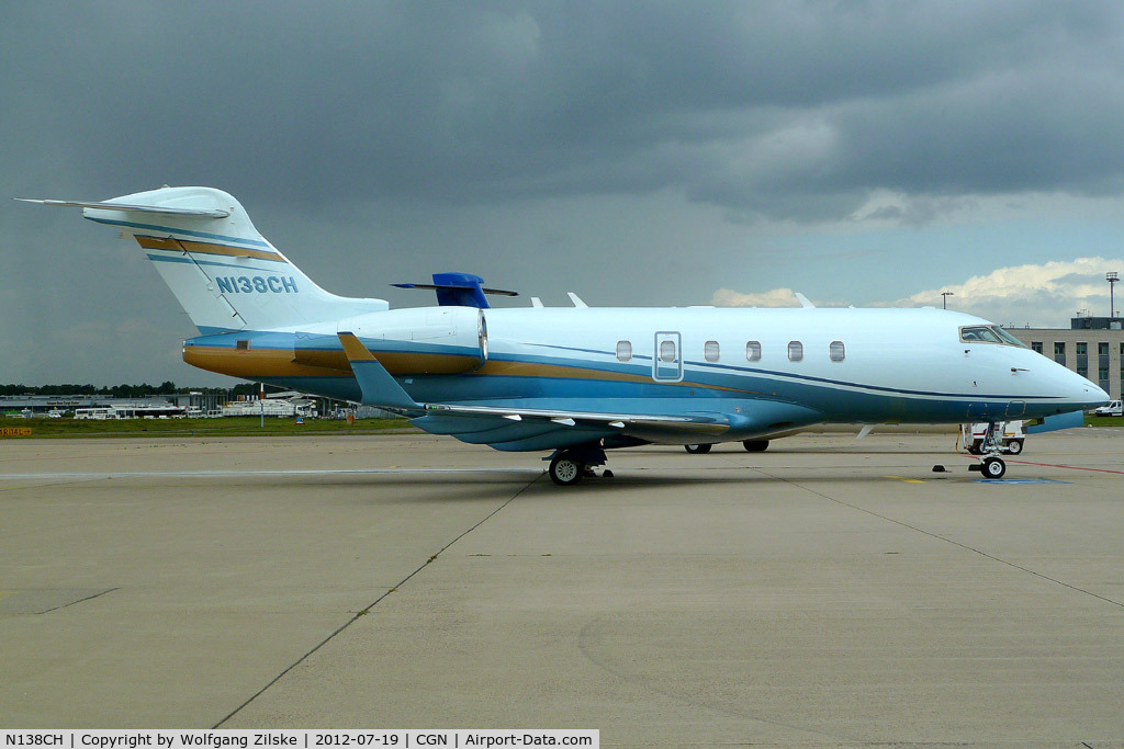 N138CH, Bombardier Challenger 300 (BD-100-1A10) C/N 20249, visitor