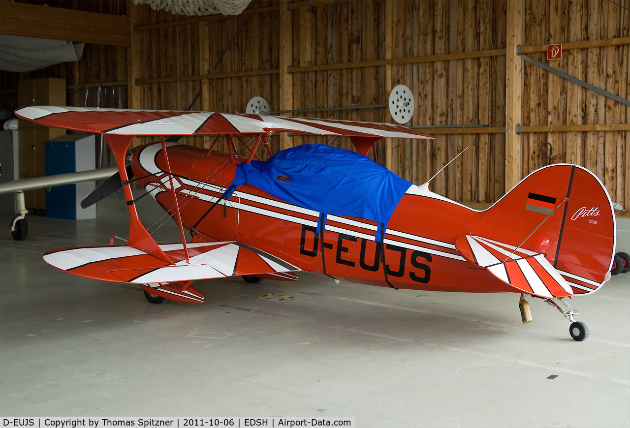 D-EUJS, 1992 Aviat Pitts S-2B Special C/N 5240, D-EUJS stored at EDSH