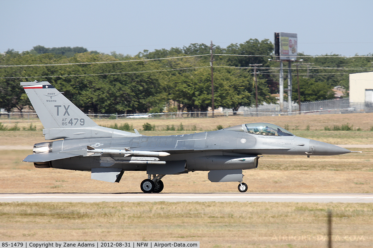 85-1479, 1987 General Dynamics F-16C Fighting Falcon C/N 5C-259, Texas 301st FG F-16 at NAS JRB Fort Worth