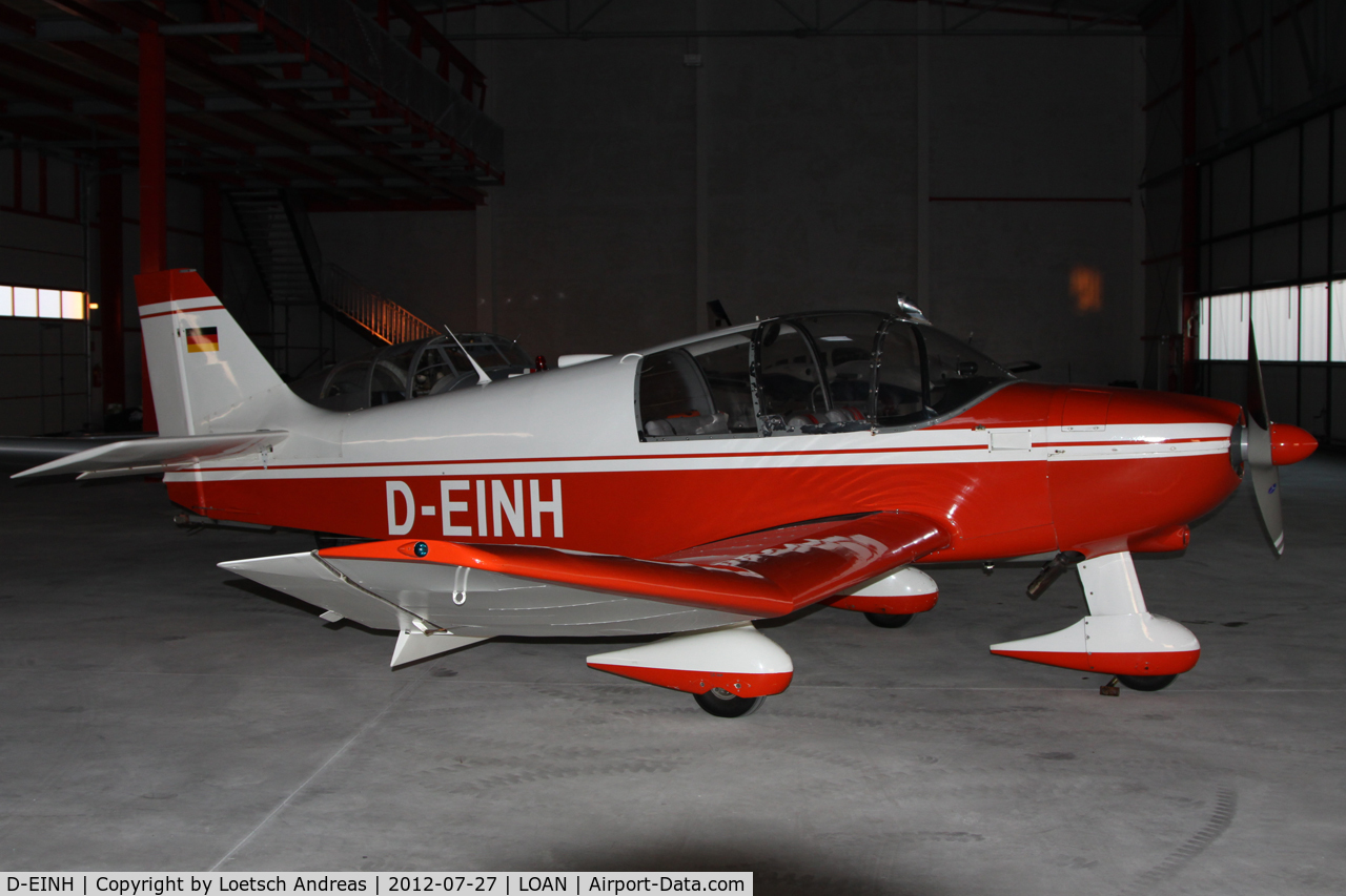 D-EINH, Robin DR-300-108 2+2 C/N 530, parking