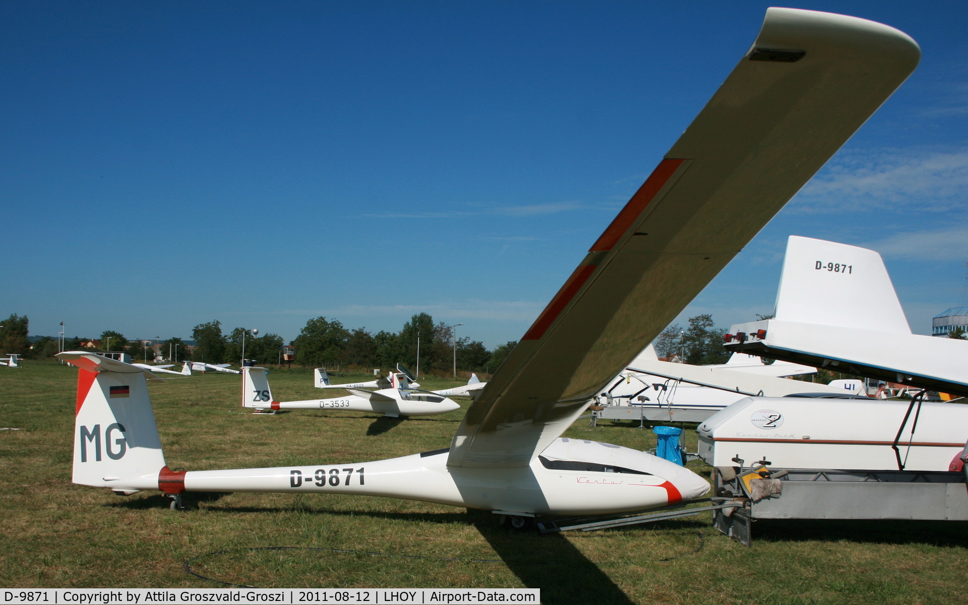 D-9871, 1982 Schempp-Hirth Ventus A/16.6 C/N 92, Ocseny Airport, Hungary LHOY - 21st Gemenc Cup and 56 Hungarian National Gliding Championships