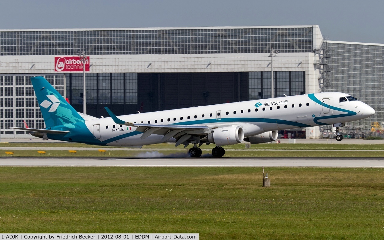 I-ADJK, 2009 Embraer 195LR (ERJ-190-200LR) C/N 19000245, touchdown