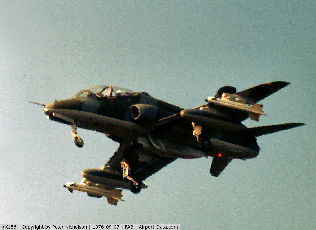 XX156, 1977 Hawker Siddeley Hawk T.1 C/N 002/312002, Hawker Siddeley's third prototype Hawk T.1 on final approach to the 1976 Farnborough Airshow.