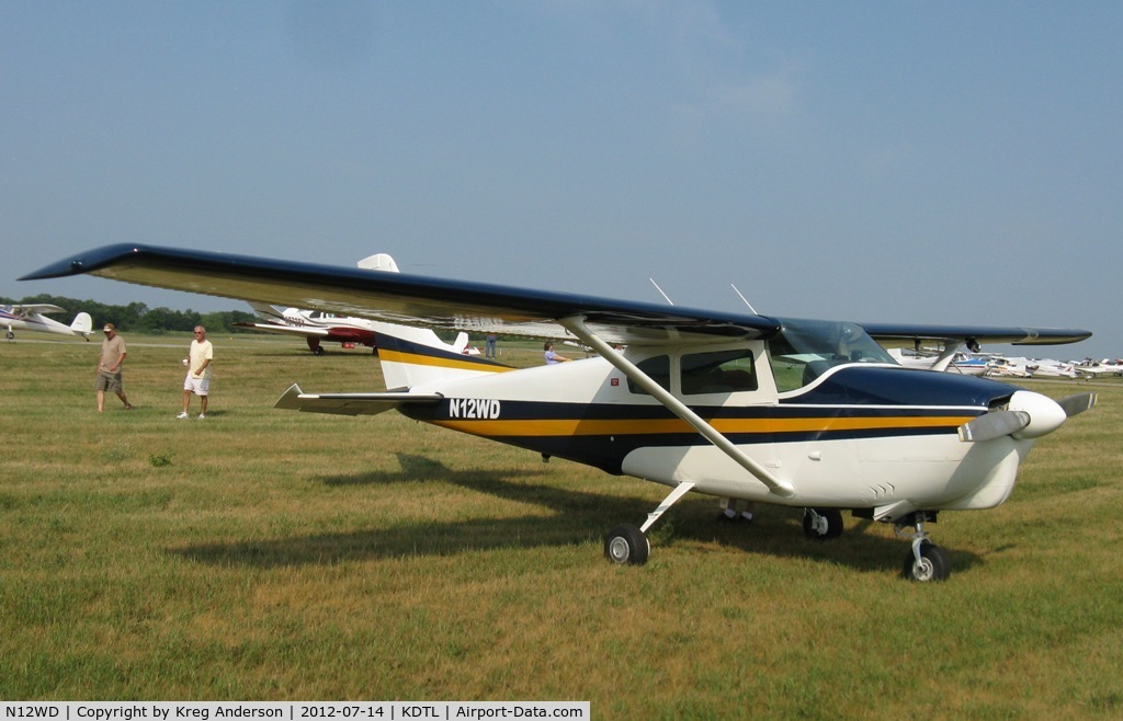 N12WD, 1960 Cessna 210 C/N 57480, 2012 Detroit Lakes Water Carnival Fly-in