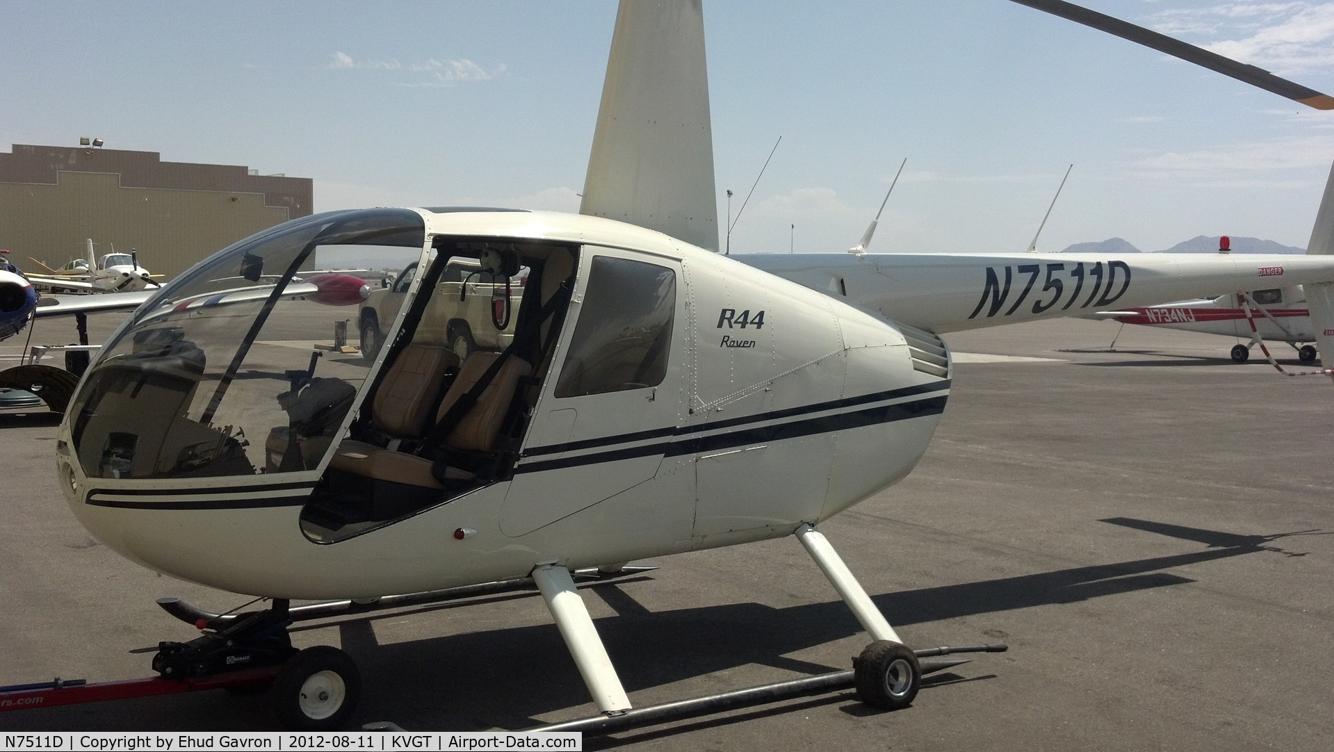 N7511D, 2002 Robinson R44 C/N 1252, N7511D getting into its hangar after a fun flight to Hoover Dam and the Bowl of Fire.