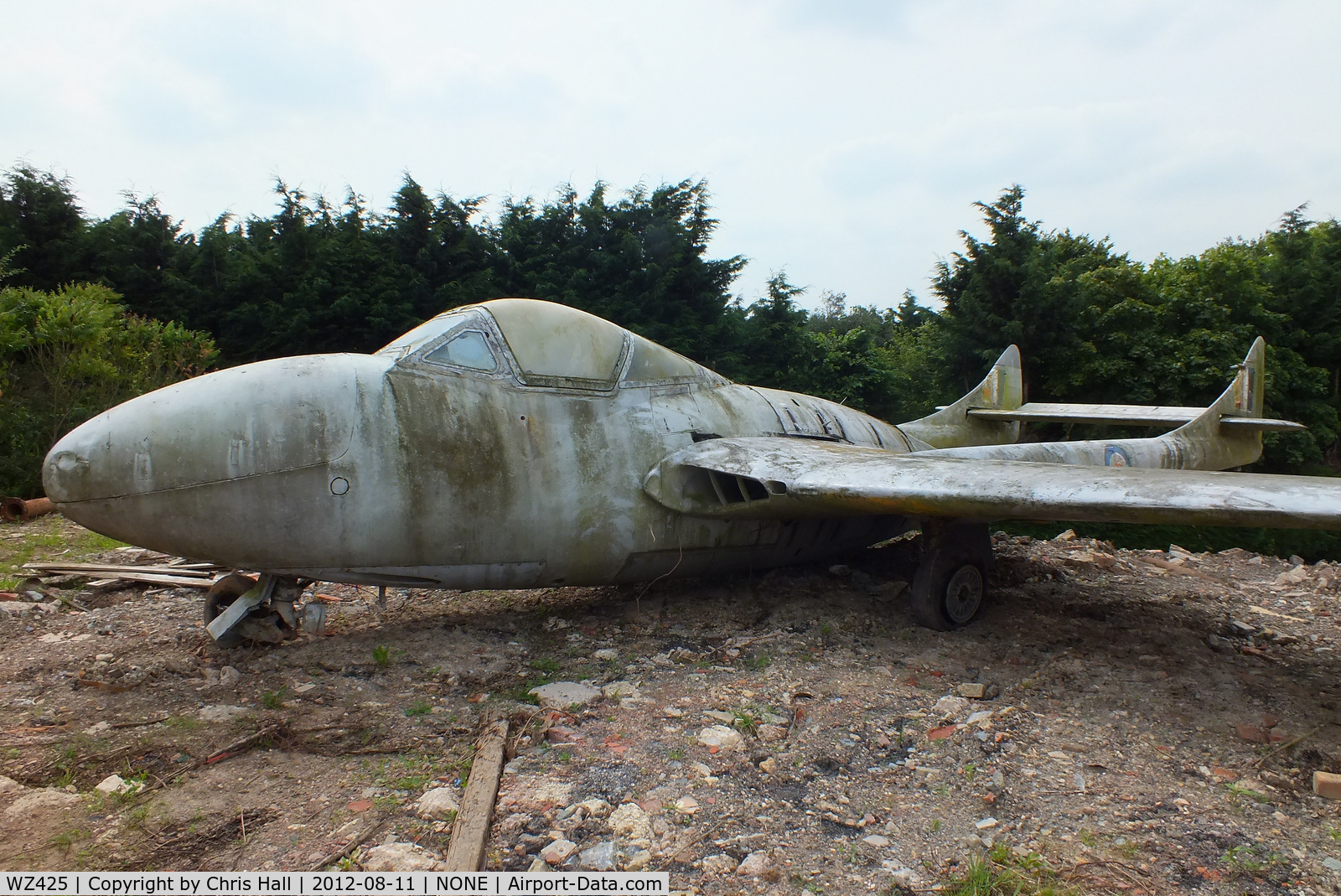 WZ425, 1952 De Havilland DH-115 Vampire T.11 C/N 15019, part of a private collection on a farm in Pershore, Worcestershire