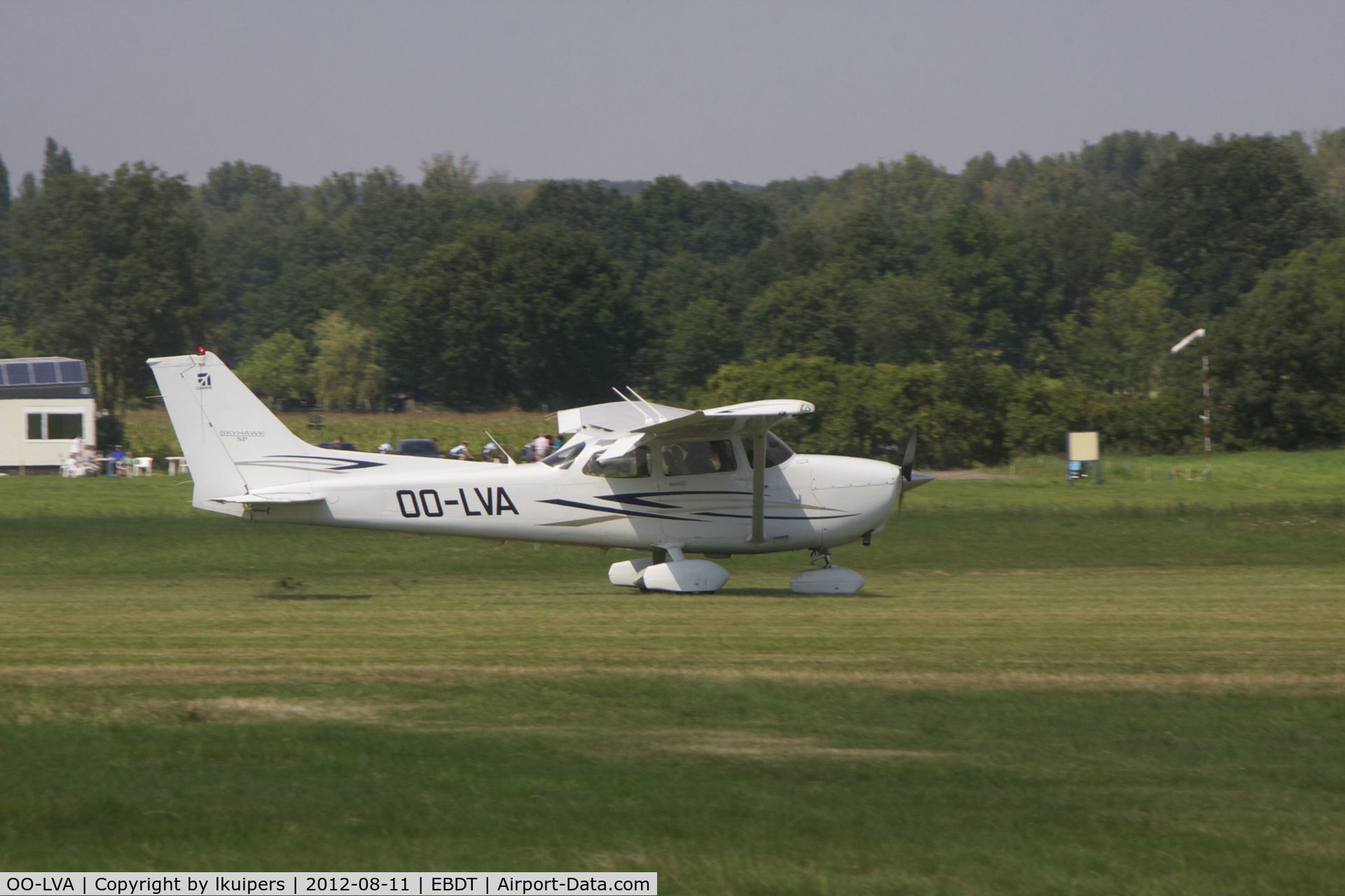 OO-LVA, 2007 Cessna 172S C/N 172S10533, Just arrived at the Oldtimer Fly-in at Schaffen Diest 2012