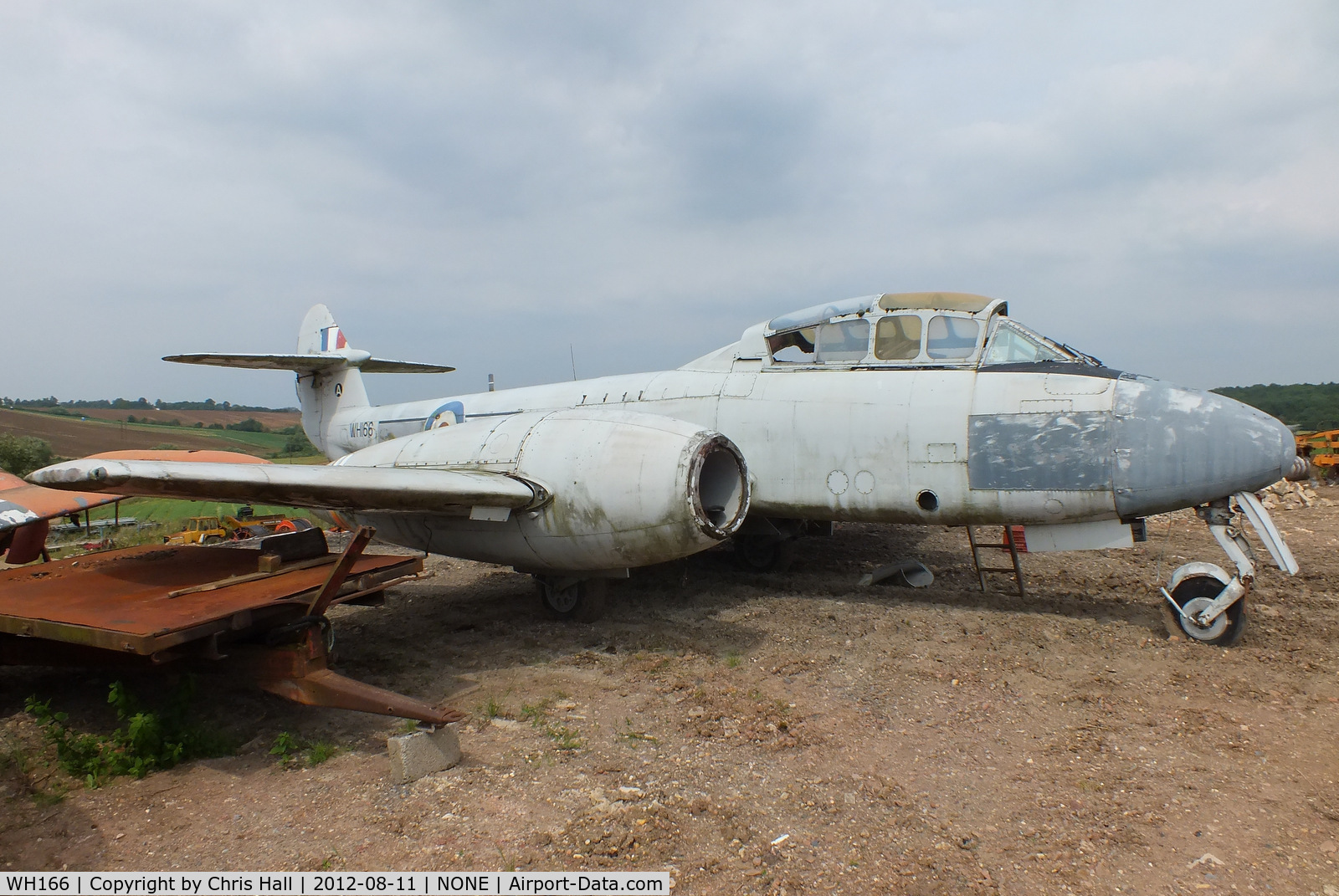 WH166, 1952 Gloster Meteor T.7 C/N not found WH166, part of a private collection on a farm in Pershore, Worcestershire