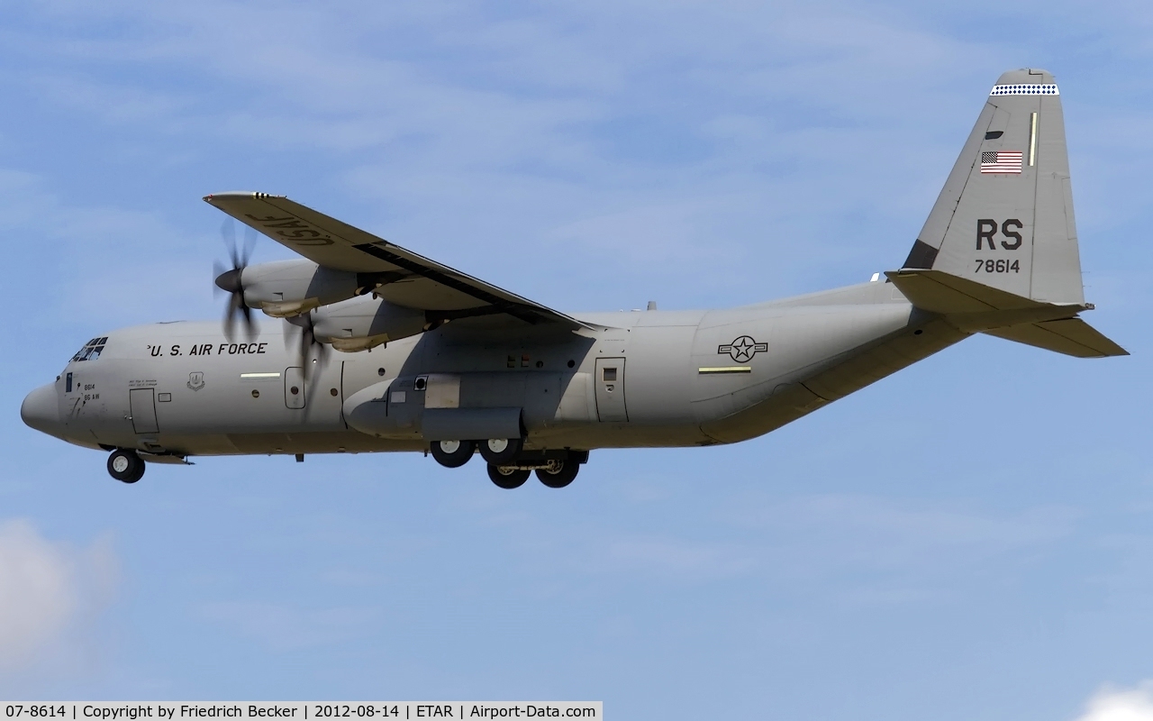 07-8614, 2010 Lockheed Martin C-130J-30 Super Hercules C/N 382-5625, on final RW26