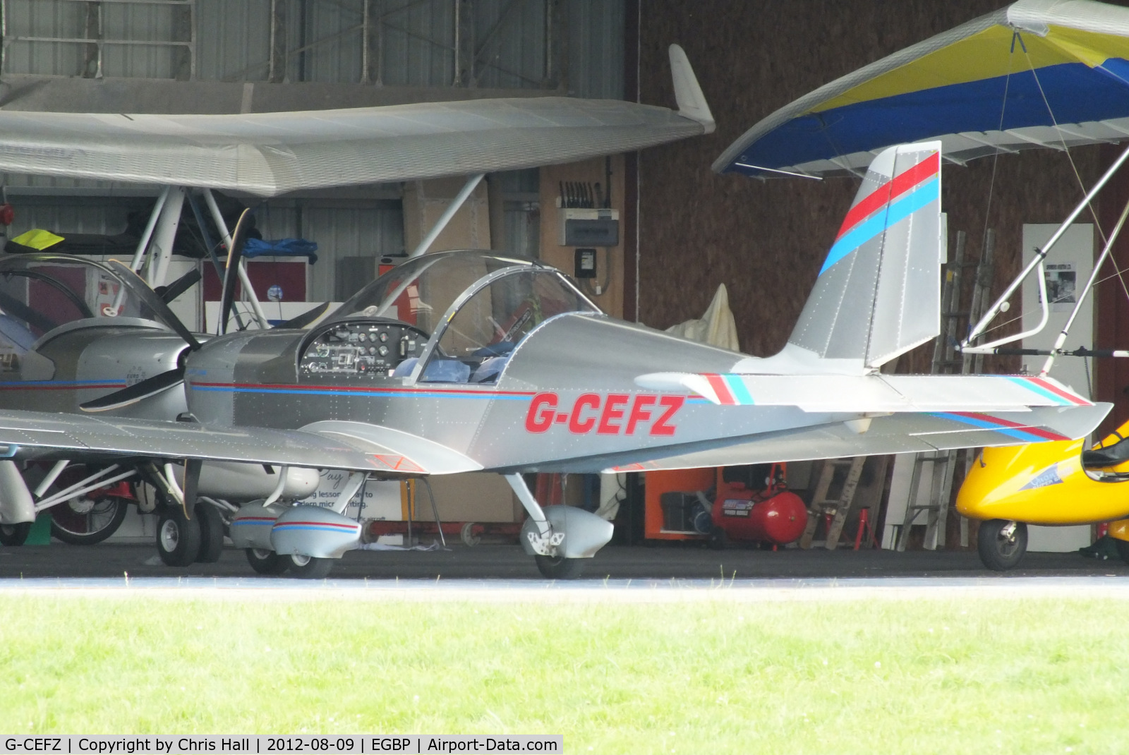 G-CEFZ, 2006 Cosmik EV-97 TeamEurostar UK C/N 2824, Robo Flying Group