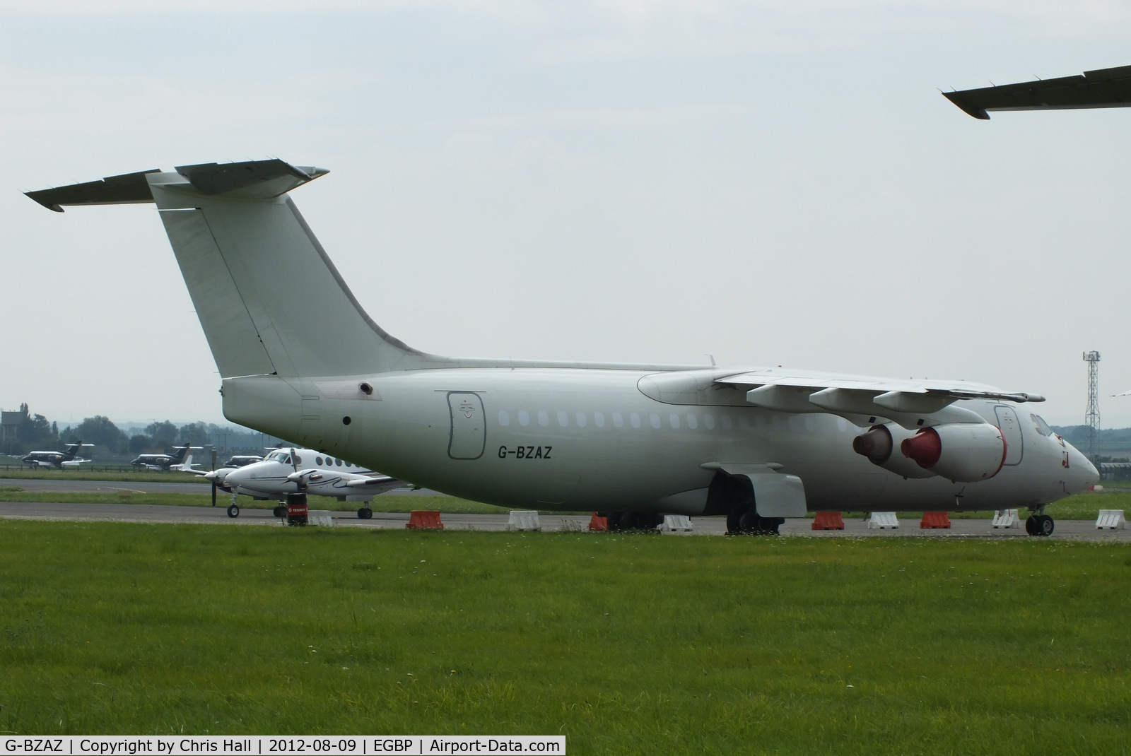 G-BZAZ, 2000 British Aerospace Avro 146-RJ100 C/N E3369, ex BA CityFlyer in storage at Kemble
