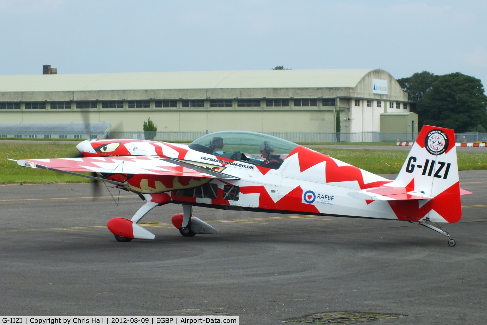 G-IIZI, 1992 Extra EA-300 C/N 037, Power Aerobatics Ltd