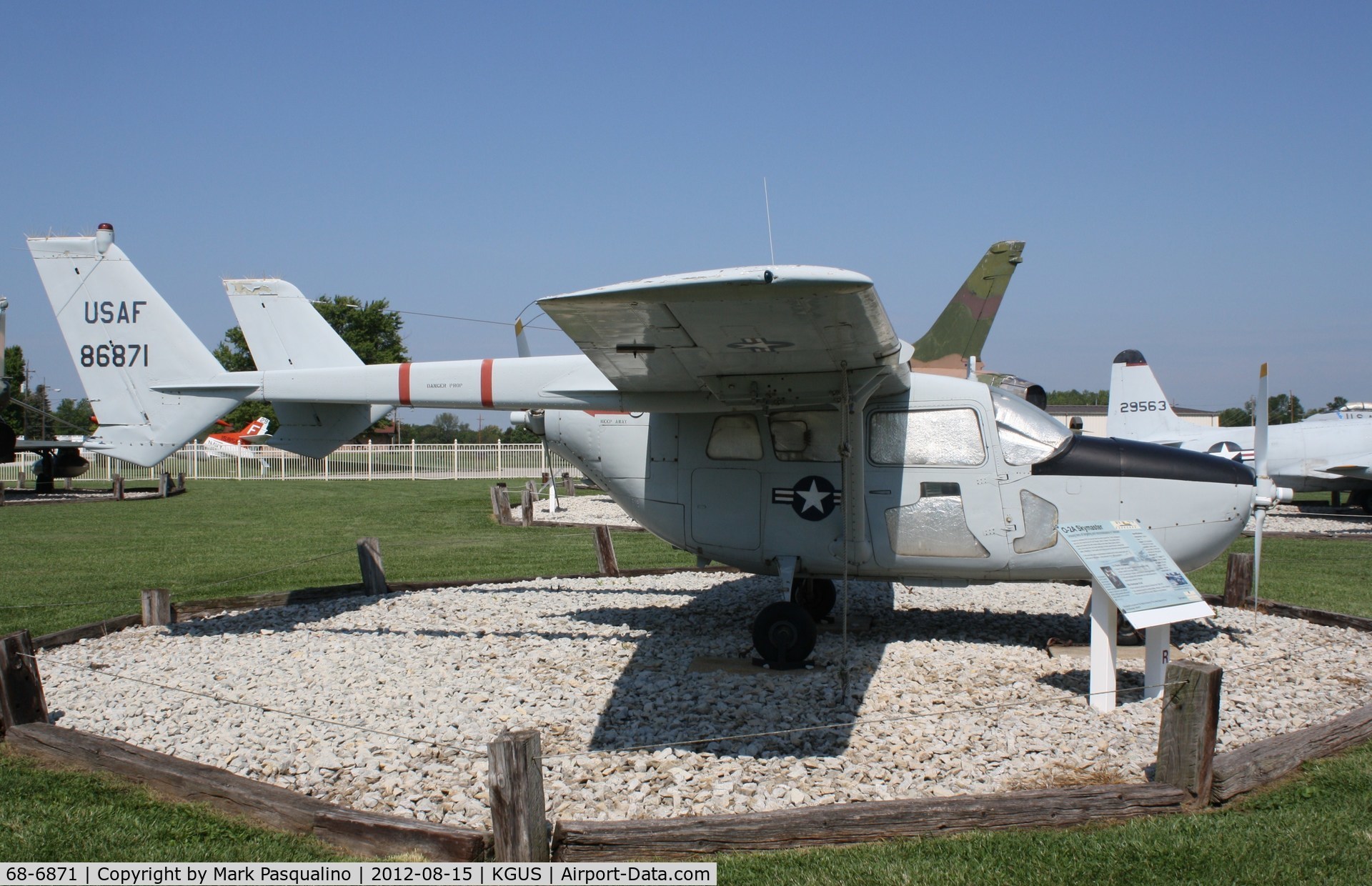 68-6871, 1968 Cessna O-2A Super Skymaster C/N 337M-0160, Cessna O-2A