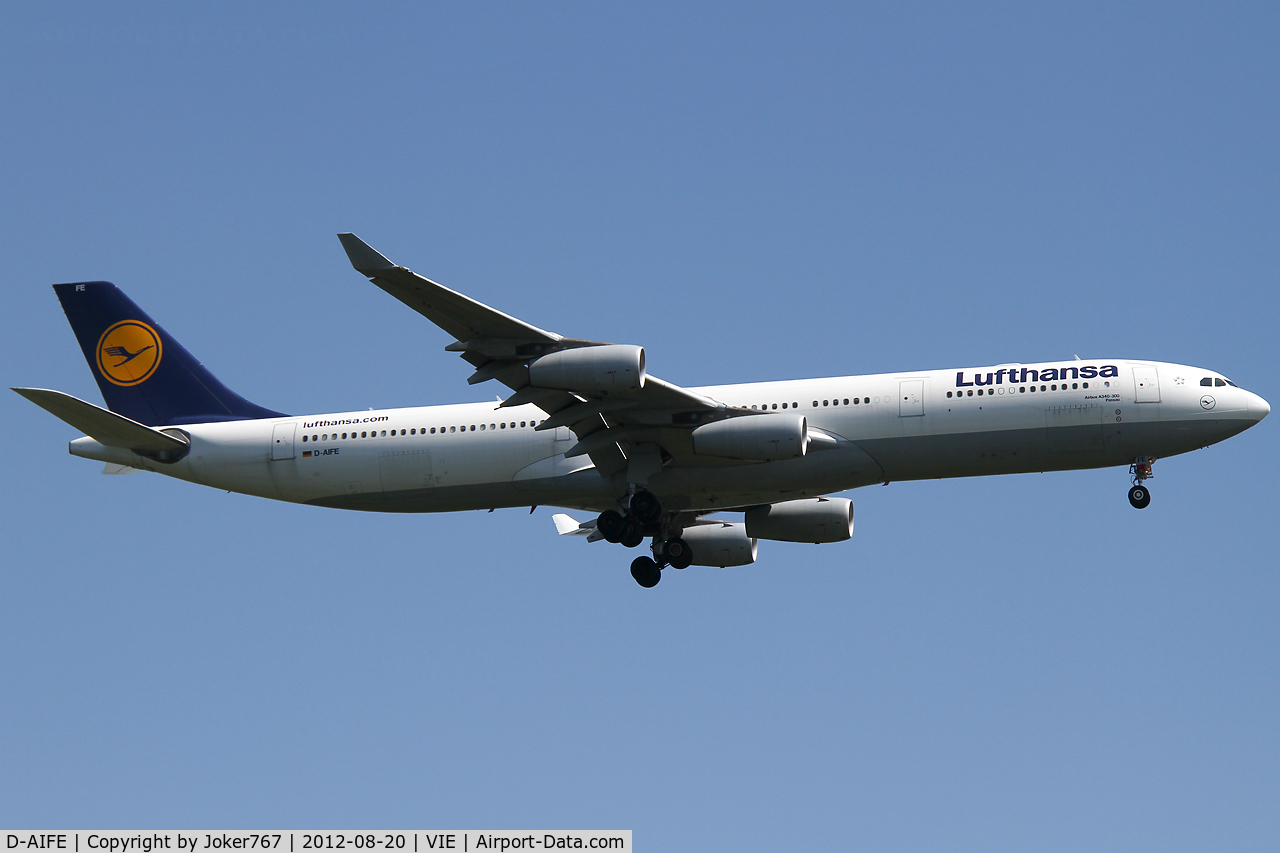D-AIFE, 2001 Airbus A340-313X C/N 434, Lufthansa