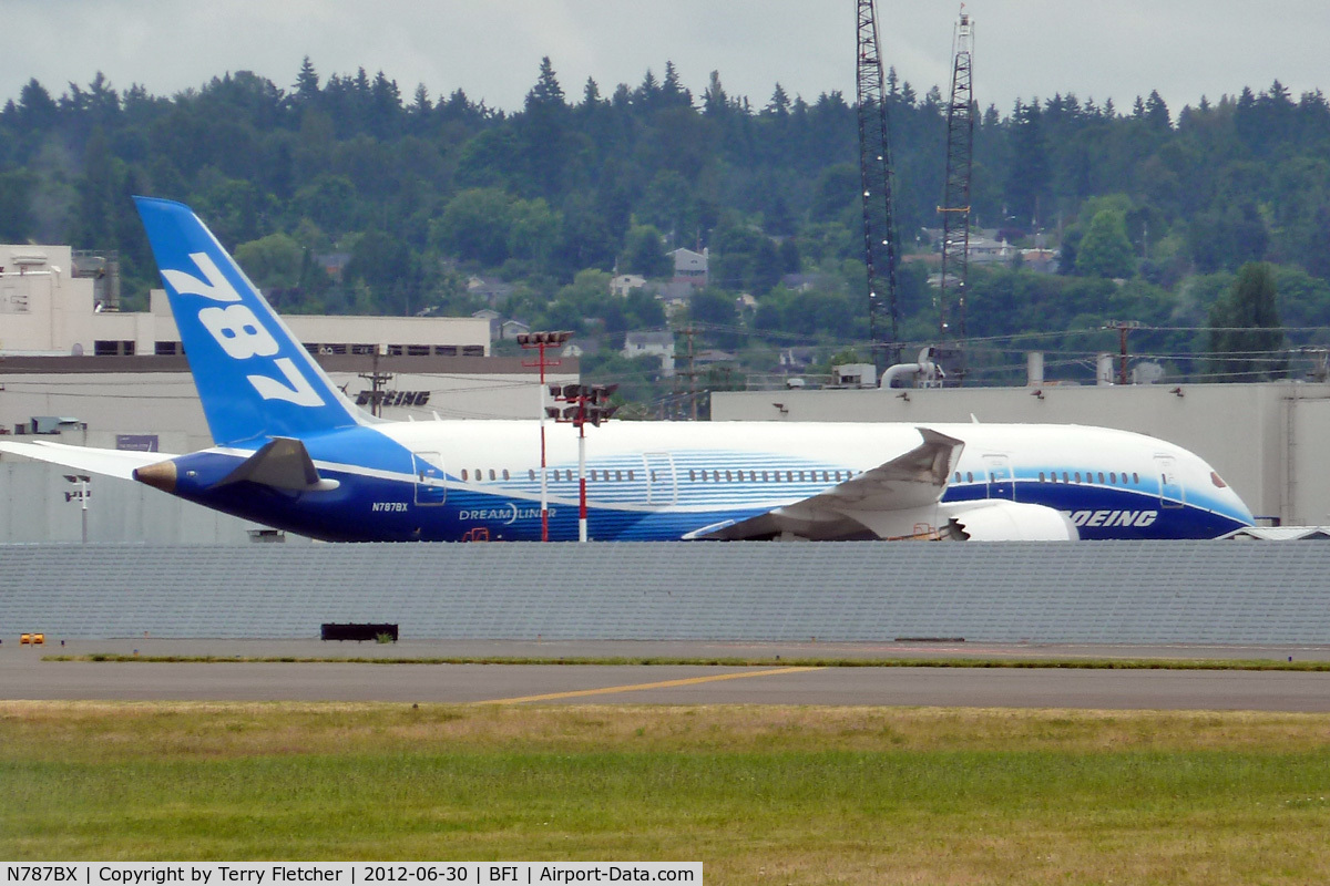 N787BX, 2010 Boeing 787-8 Dreamliner C/N 40692, 2010 Boeing 787-8, c/n: 40692 at BFI