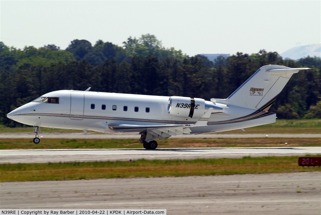 N39RE, 1999 Bombardier Challenger 604 (CL-600-2B16) C/N 5420, Canadair CL.604 Challenger [5420] Atlanta-Dekalb Peachtree~N 22/04/2010.