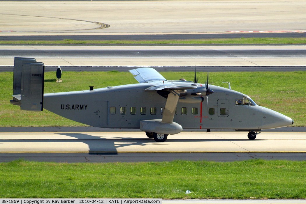 88-1869, 1992 Short SD-3 Sherpa C/N SH.3209, Short SD-330 C-23B Sherpa [SH3209] (US Army) Atlanta-Hartsfield~N 12/04/2010.
